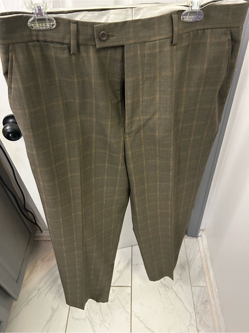BRAGGI Light Gray Dress Pants with Olive Trim Detail